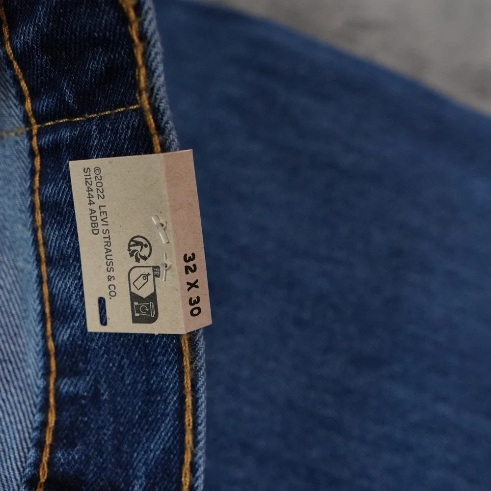 Levis 505 Mens Jeans Mens 32x30 Blue Dark Wash Regular Fit Straight Leg Biker‎
